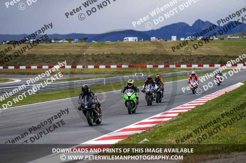 cadwell no limits trackday;cadwell park;cadwell park photographs;cadwell trackday photographs;enduro digital images;event digital images;eventdigitalimages;navarra;no limits trackdays;peter wileman photography;racing digital images;trackday digital images;trackday photos